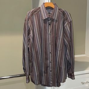 Men’s Johnston & Murphy long sleeved shirt
